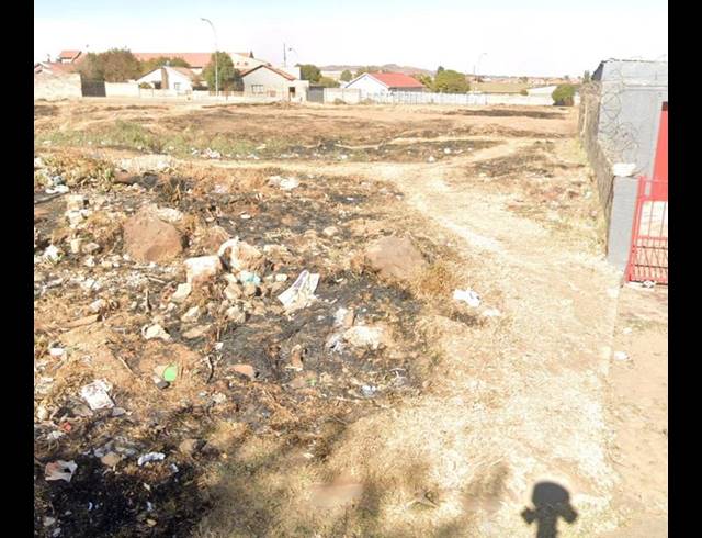 LAND FOR SALE IN LENASIA SOUTH